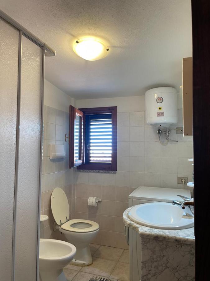 La Casa Di Tonia Apartment La Caletta Luaran gambar