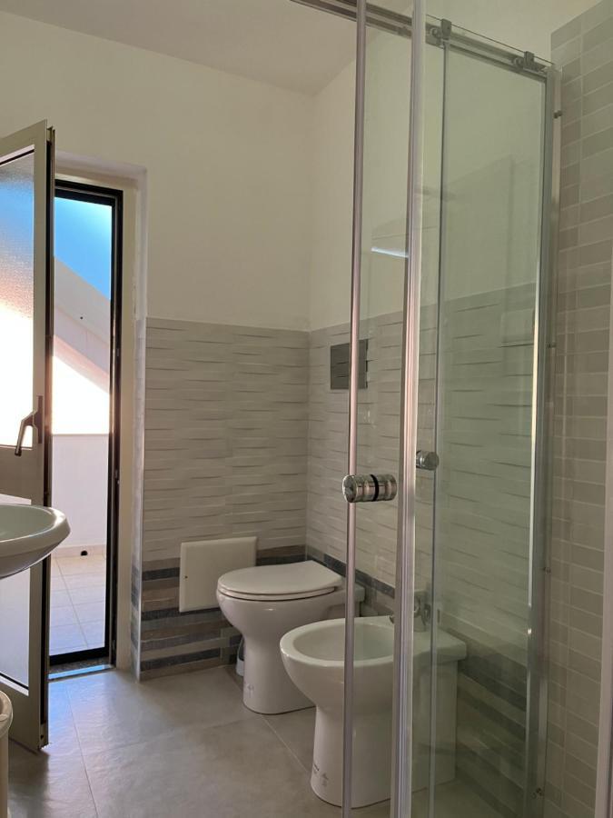 La Casa Di Tonia Apartment La Caletta Luaran gambar