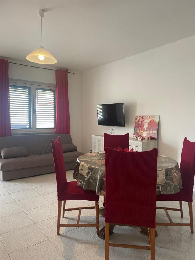 La Casa Di Tonia Apartment La Caletta Luaran gambar